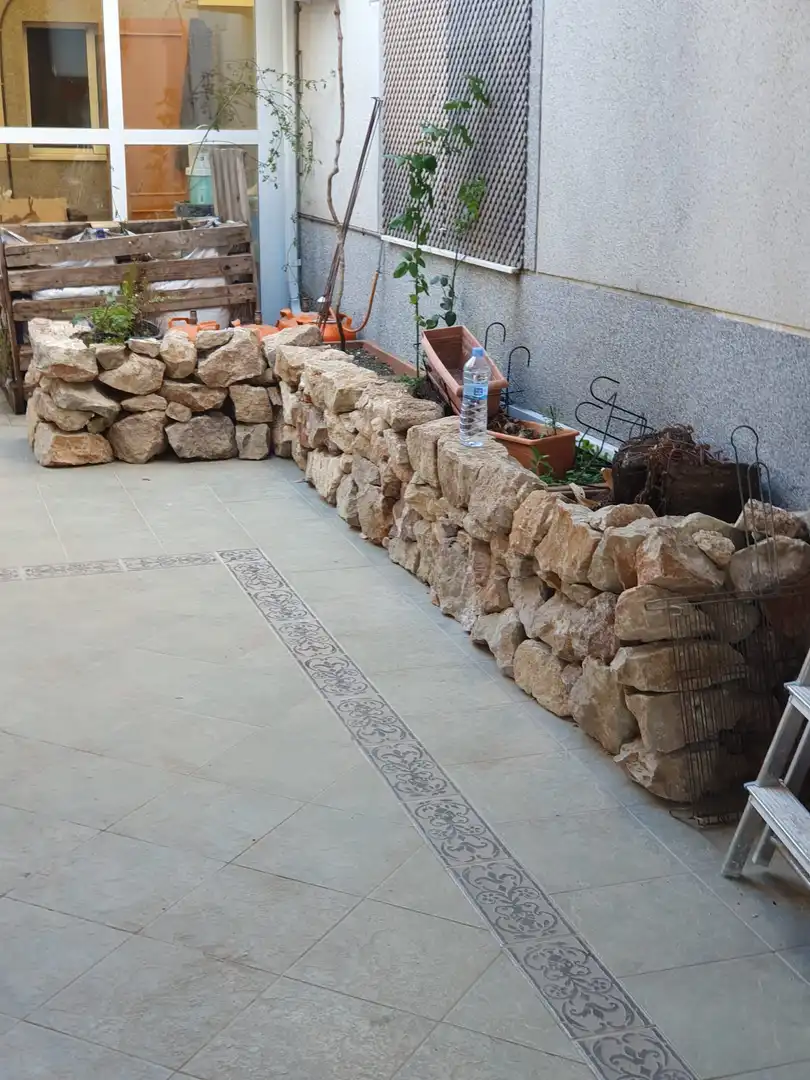Terrassa de Edifici en venda en Marines