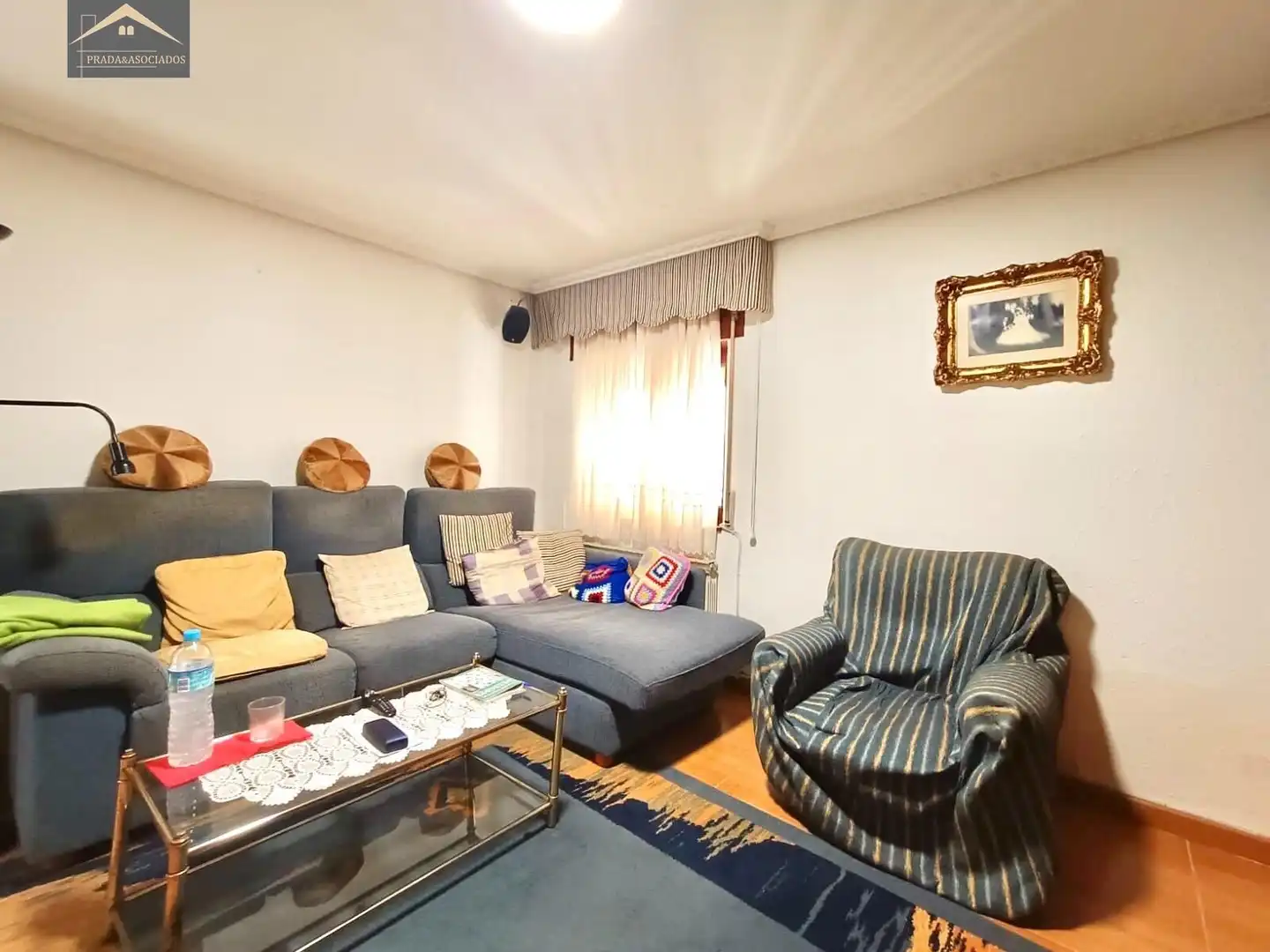 Sala d'estar de Casa o xalet en venda en Laredo amb Calefacció, Jardí privat i Terrassa