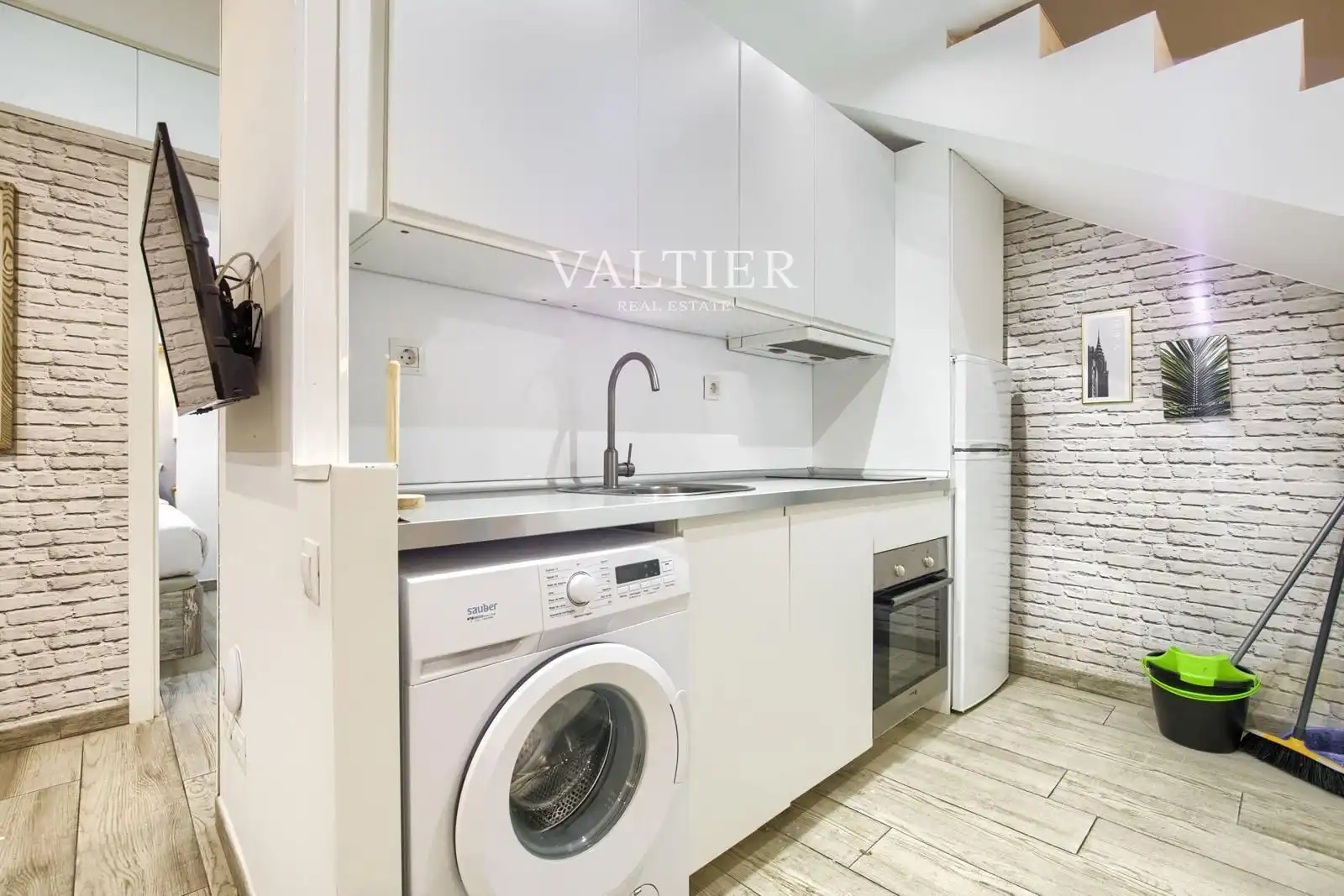 Flat for rent in GARCÍA CEA, Valdeacederas