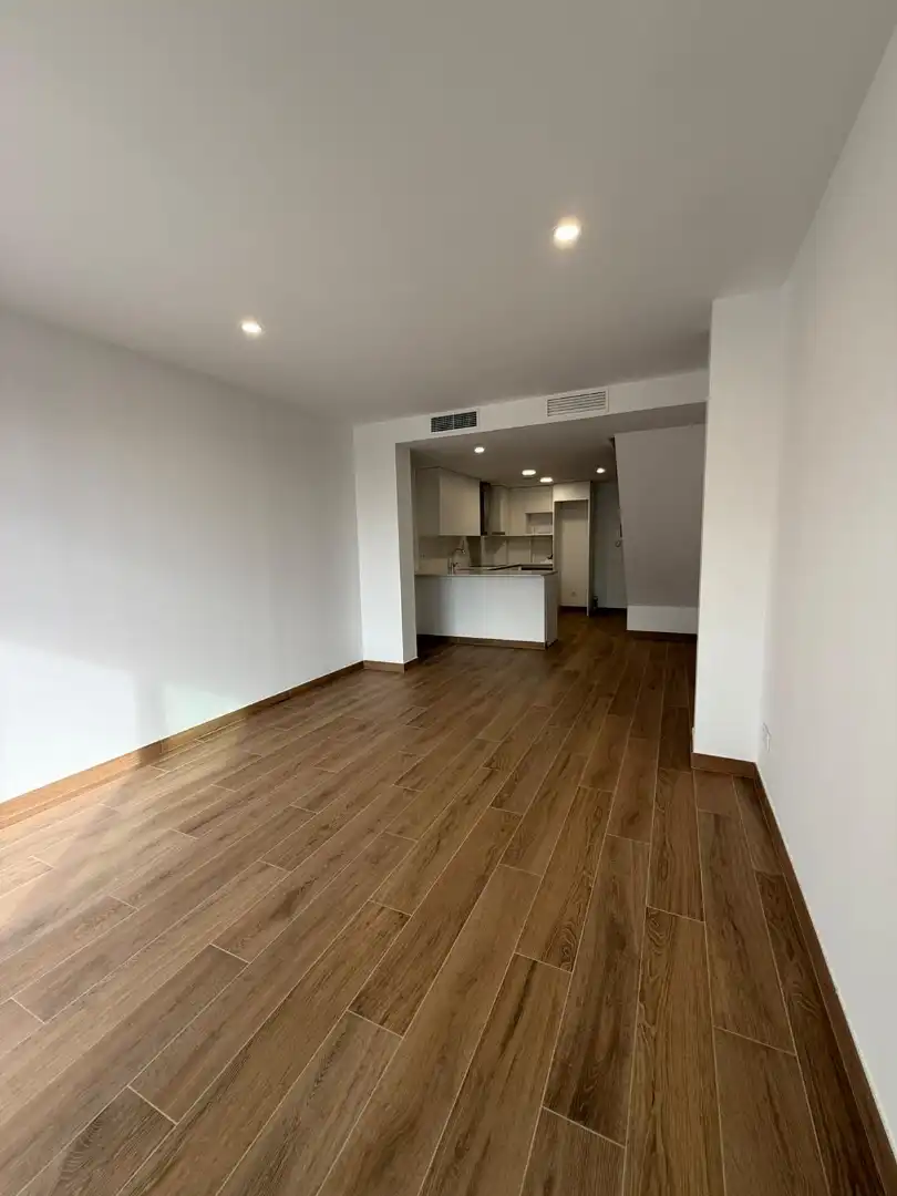 Sala de estar de Piso de alquiler en Cabrera de Mar con Aire acondicionado y Balcón