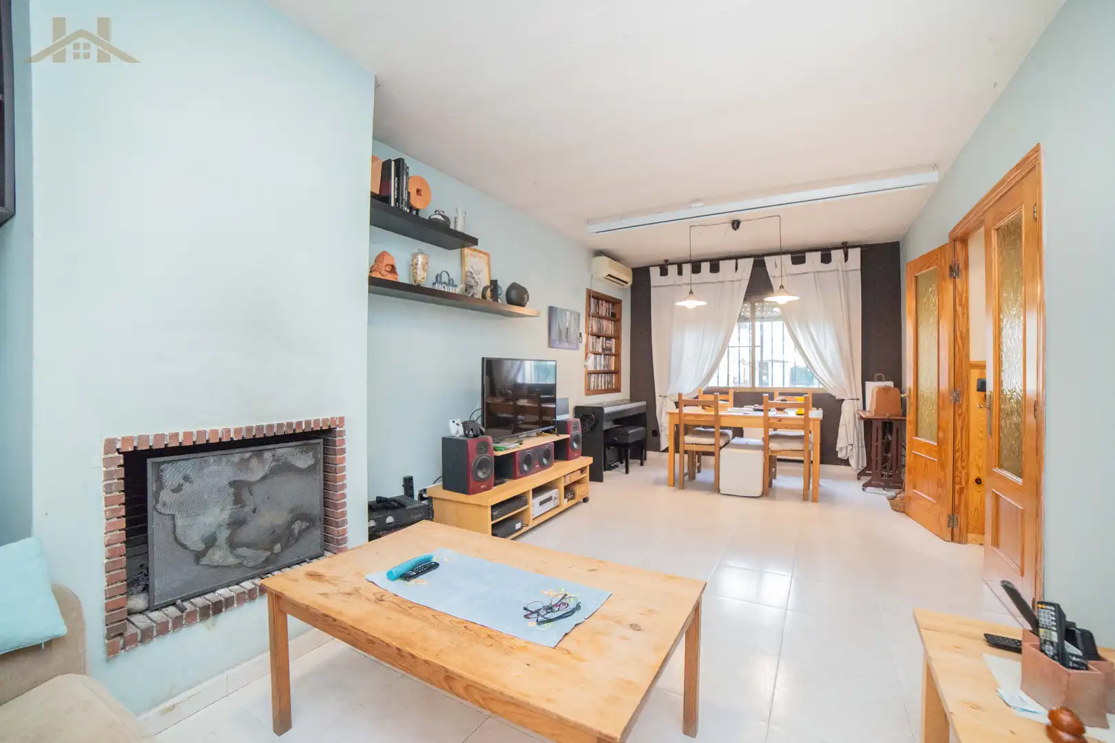 Living room of Houses for sale in Ugena  with Air Conditioner, Heating and Private garden