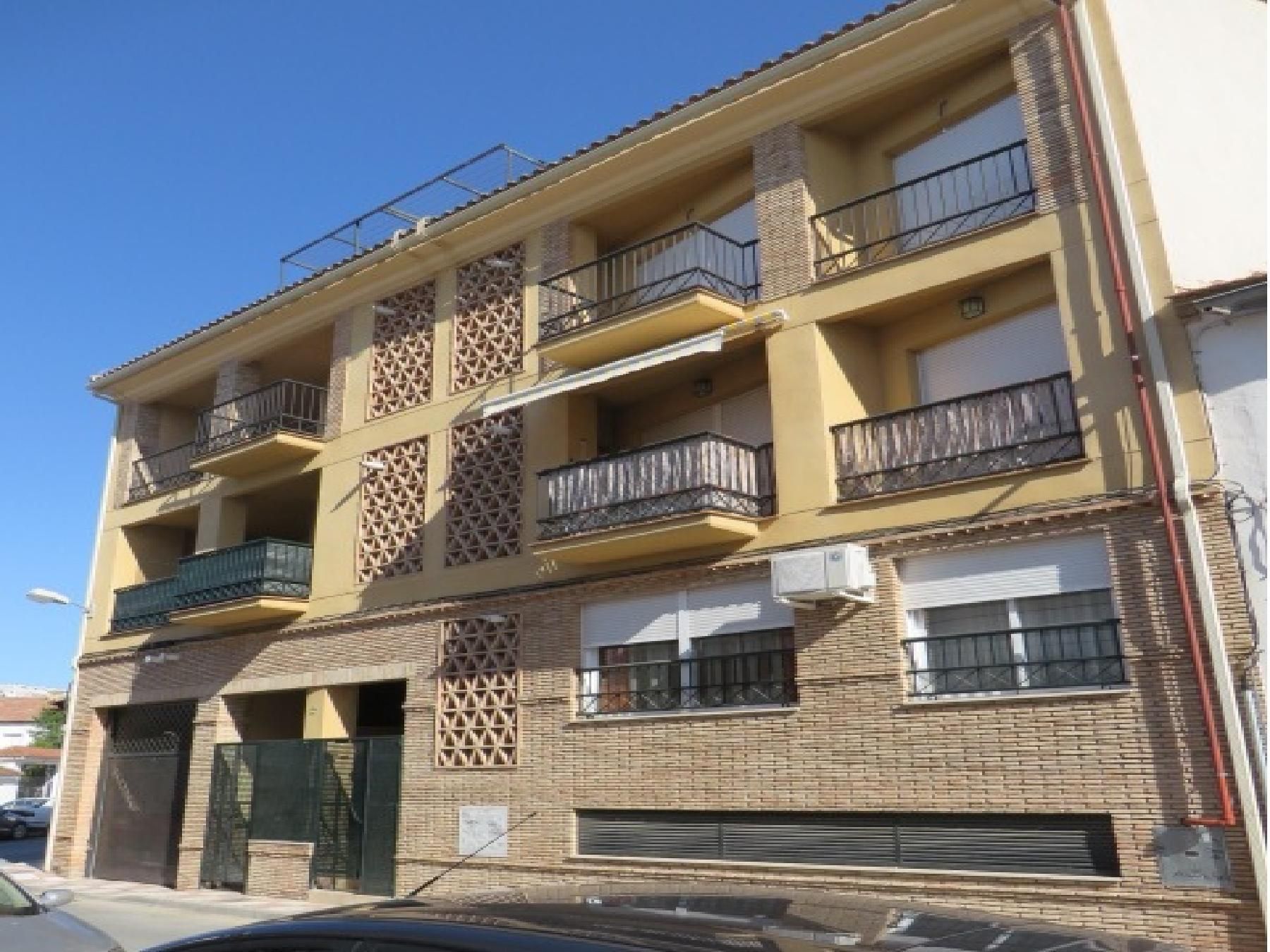 Exterior view of Flat for sale in Pinos Puente  with Storage room