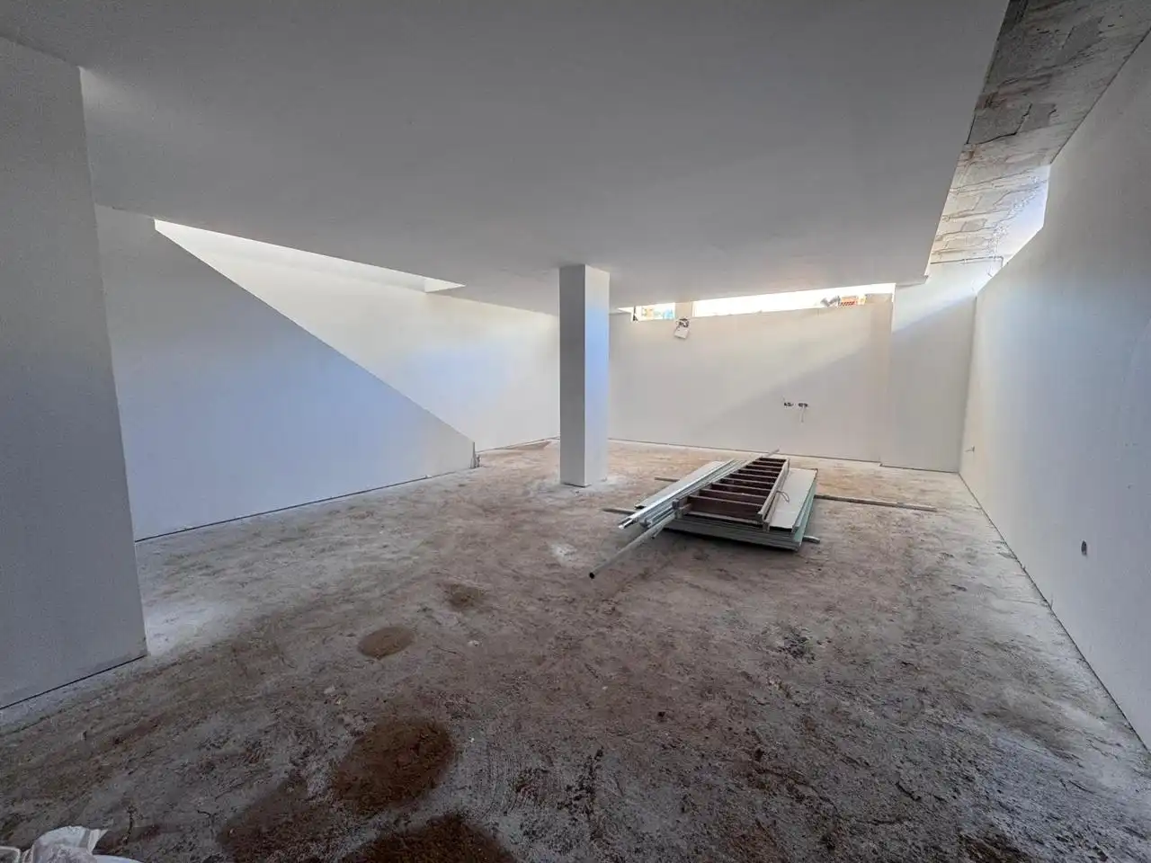 Casa aparellada amb piscina en venda a Fandango, imagen 26