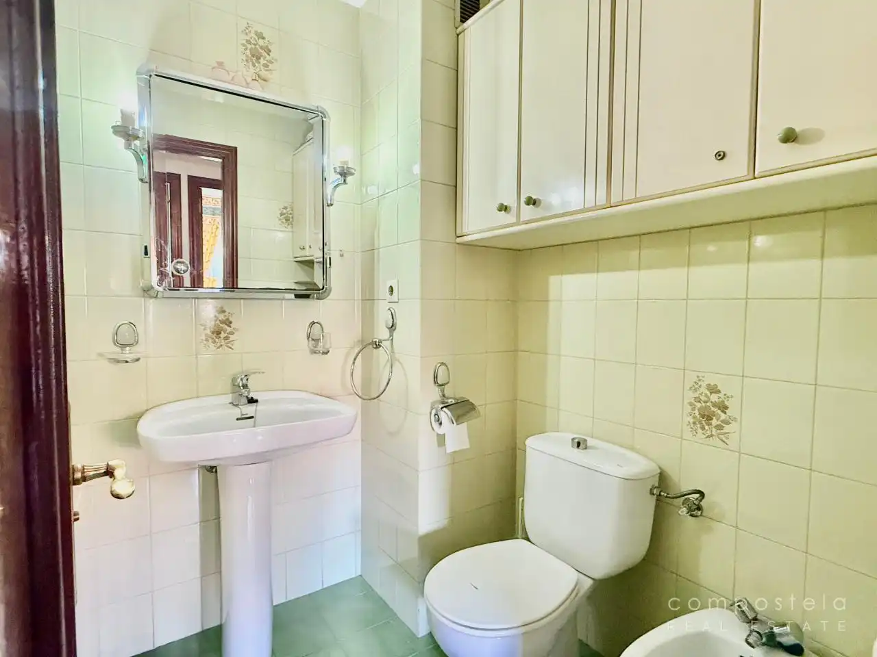 Baño de Piso en venta en Santiago de Compostela  con Calefacción, Parquet y Trastero