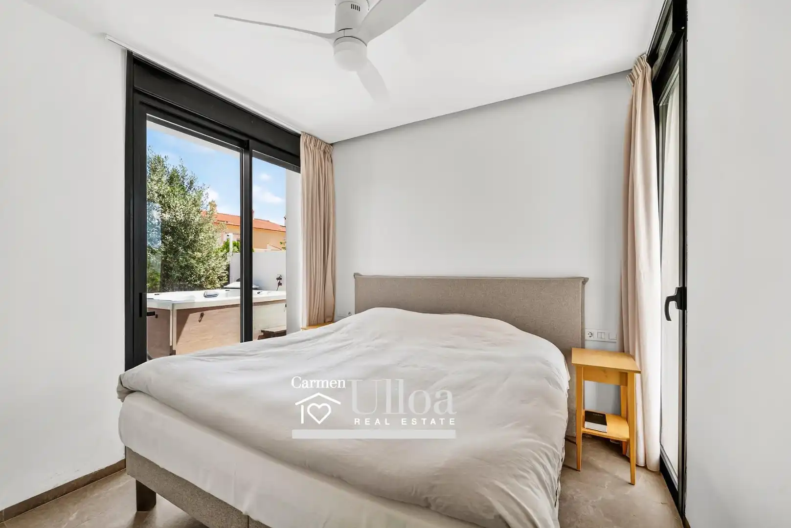 Dormitori de Casa o xalet en venda en Sant Joan d'Alacant amb Aire condicionat, Calefacció i Terrassa