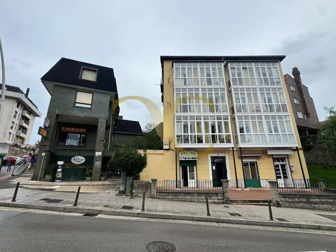 Exterior view of Commercial properties for rent in Santander