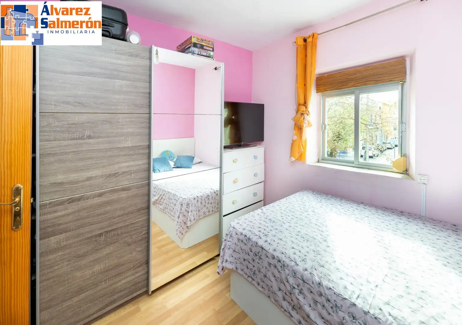Flat with terrace for sale in Avenida DE DILAR, imagen 12