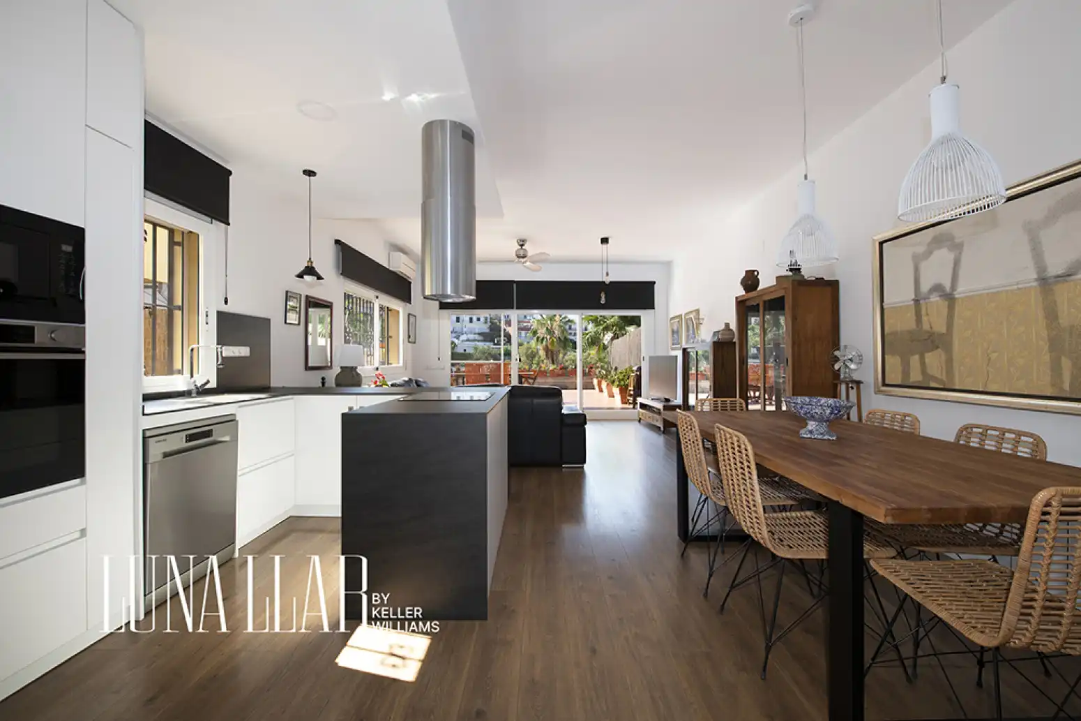 Kitchen of Detached homes for sale in Sitges  with Air Conditioner, Heating and Private garden