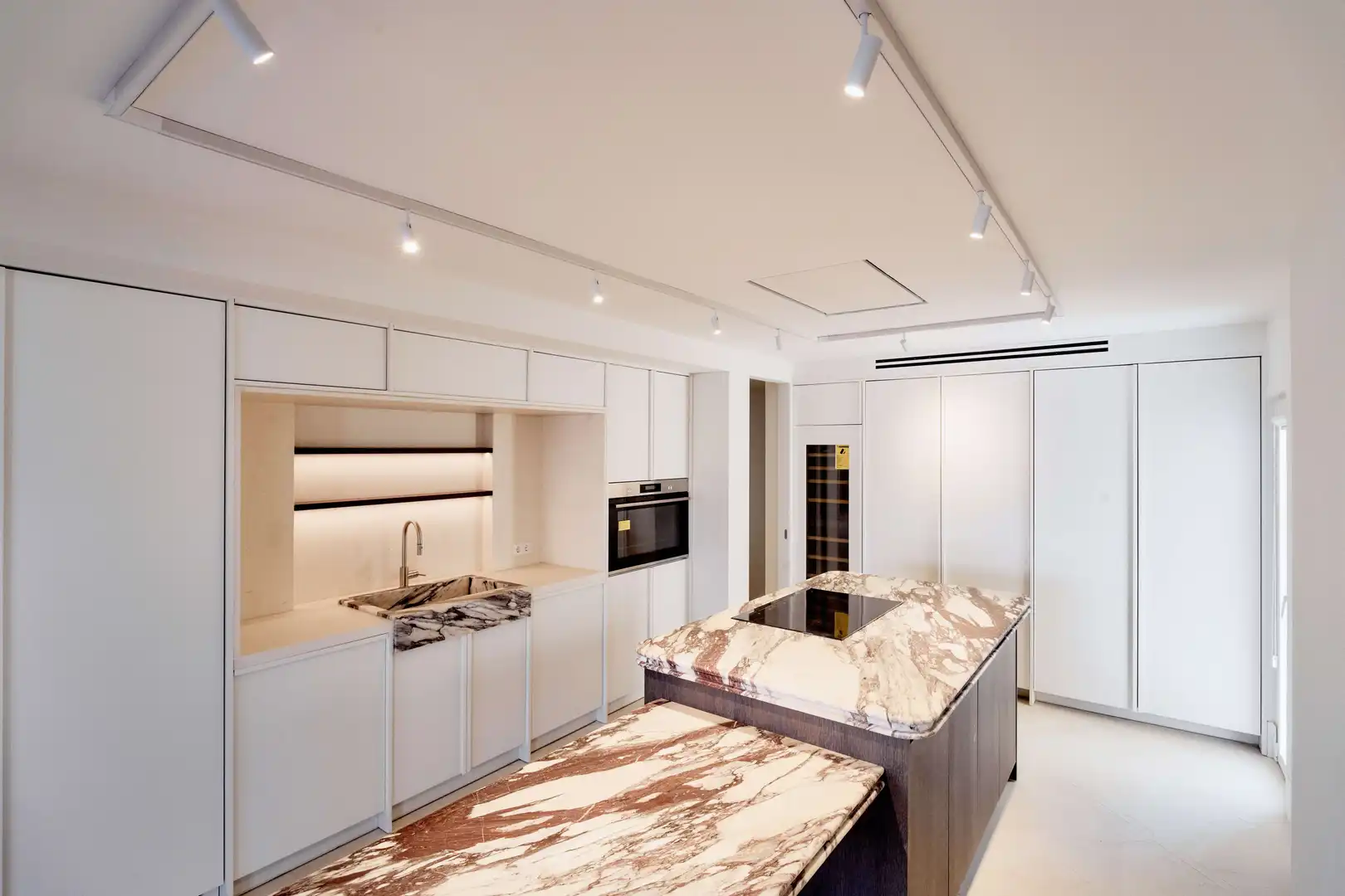 Cocina de Piso en venta en Madrid con Terraza y Trastero