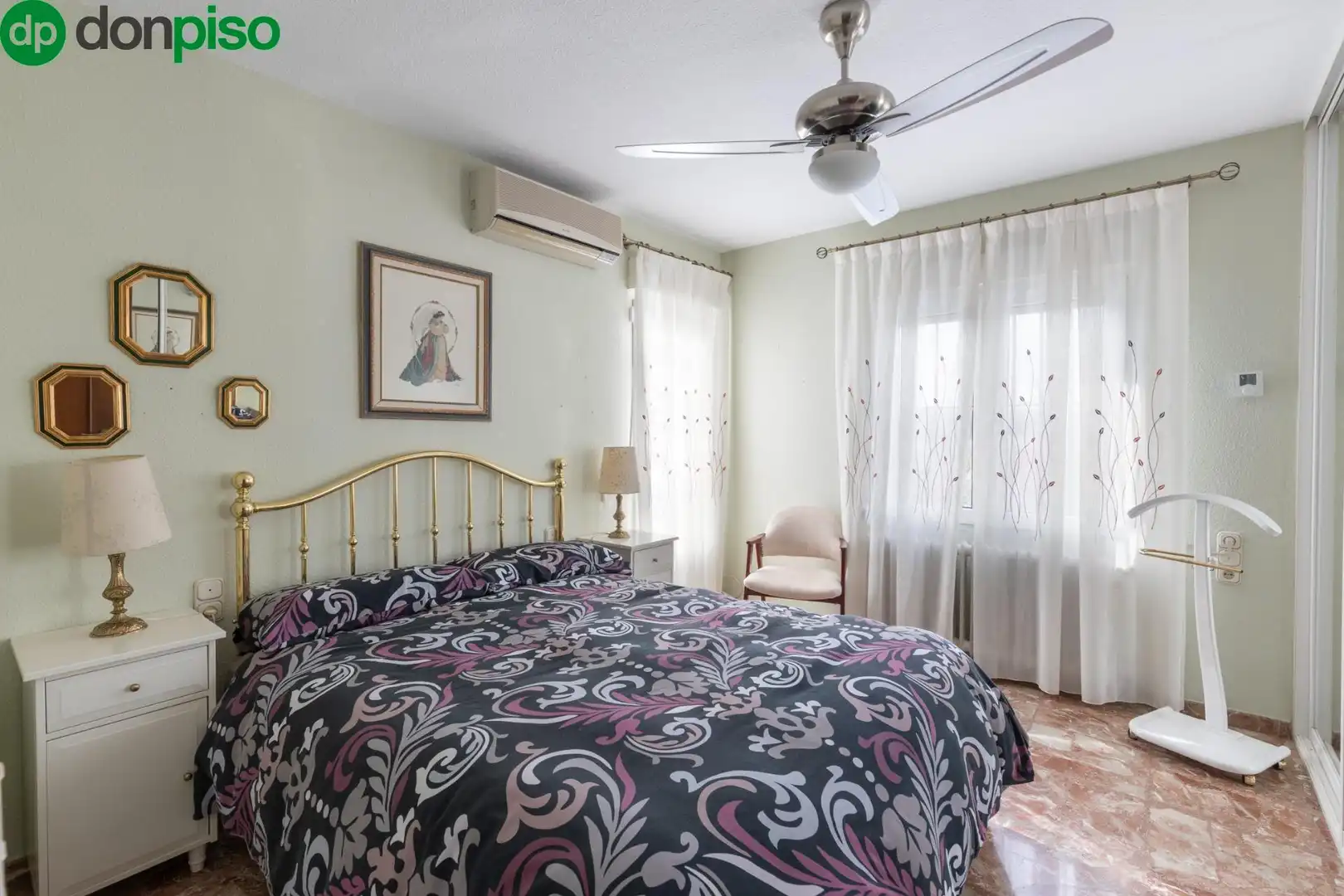 Villa mit Terrasse zum Verkauf in Calle Calle Borgoña, imagen 35