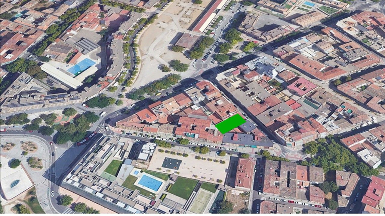 Exterior view of Land for sale in  Zaragoza Capital