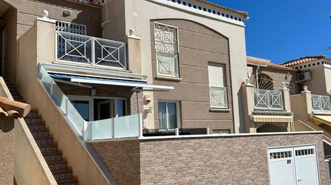 Foto 2 de Casa o xalet en venda a Calle  Fray Luis de León, Aguas Nuevas, Torrevieja