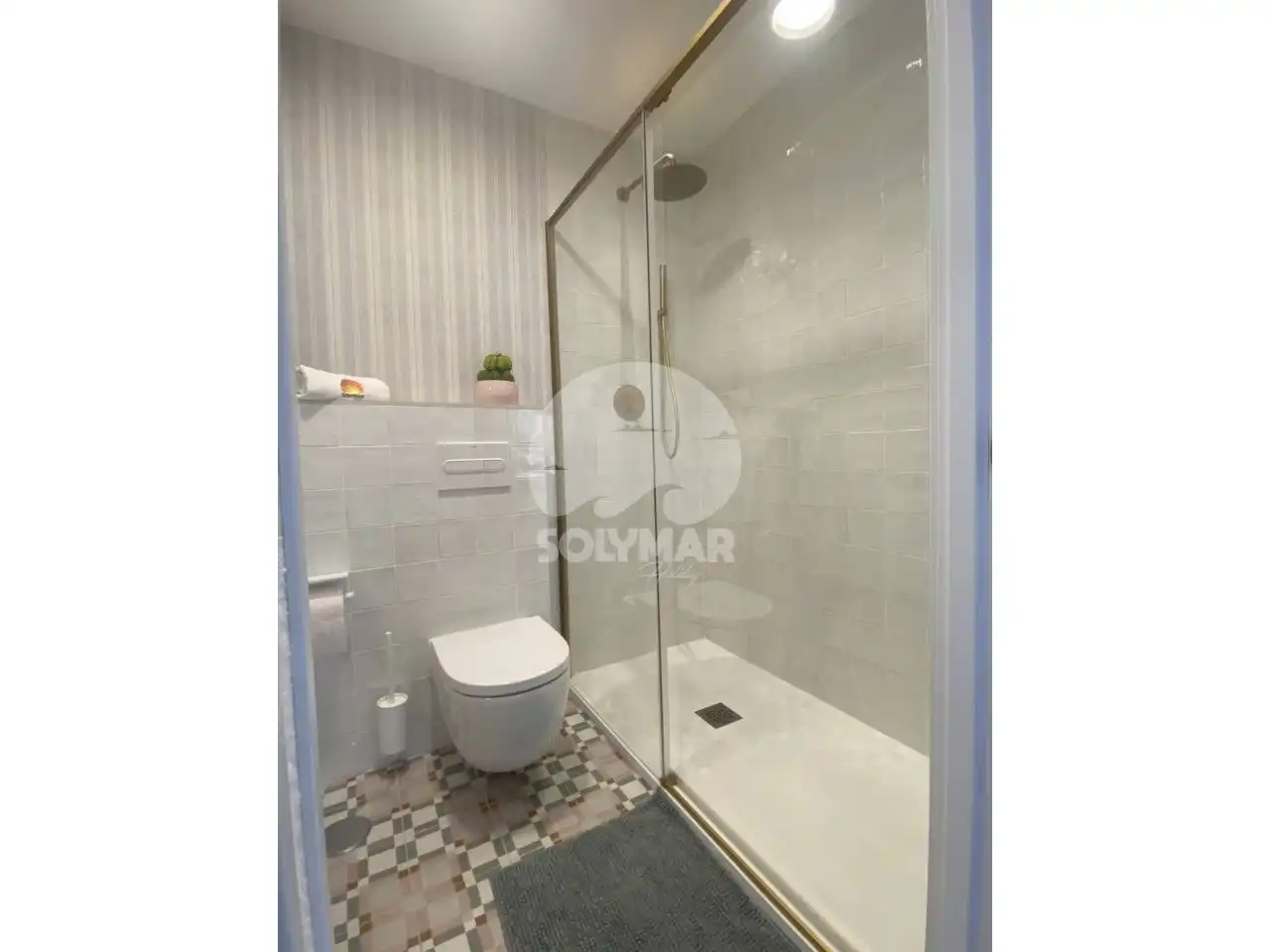 Bathroom of Flat for rent in Vélez-Málaga  with Air Conditioner, Furnished and Balcony
