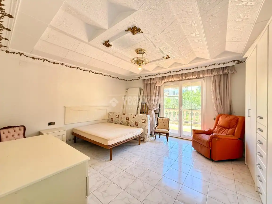 Habitación de Casa o chalet en venta en Canyelles con Terraza y Piscina