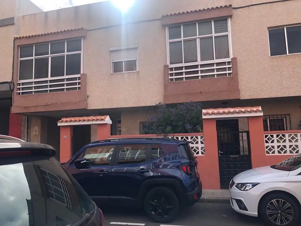 Piso en venta en C/ Retama del Teide, La Cuesta -Finca España