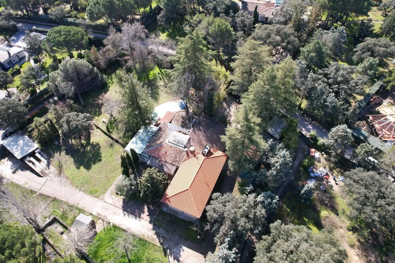 Exterior view of Houses for sale in Villanueva de la Cañada  with Air Conditioner, Private garden and Terrace