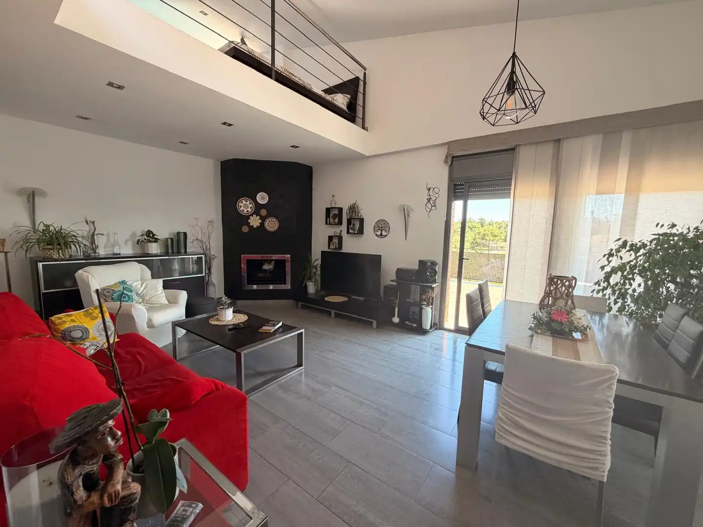 Sala d'estar de Casa o xalet en venda en Sils amb Aire condicionat, Terrassa i Forn