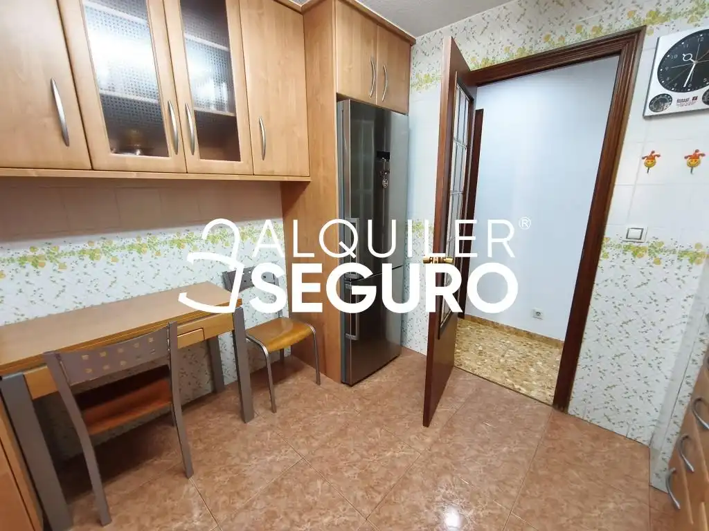 Kitchen of Flat for rent in Alicante / Alacant  with Air Conditioner, Terrace and Swimming Pool