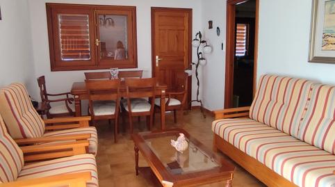 Foto 2 de Casa adosada en venda a Calle Pedro A.jiménez Evangelista, 17, Las Caletillas - Punta Larga, Santa Cruz de Tenerife