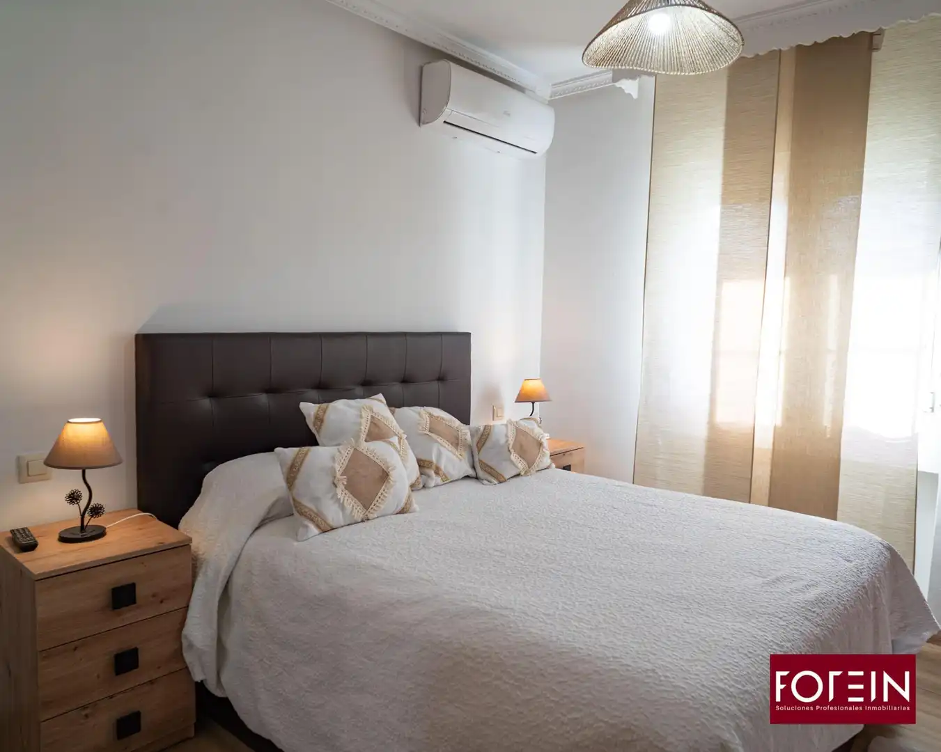 Dormitori de Casa o xalet en venda en Torrejón del Rey amb Aire condicionat, Calefacció i Jardí privat