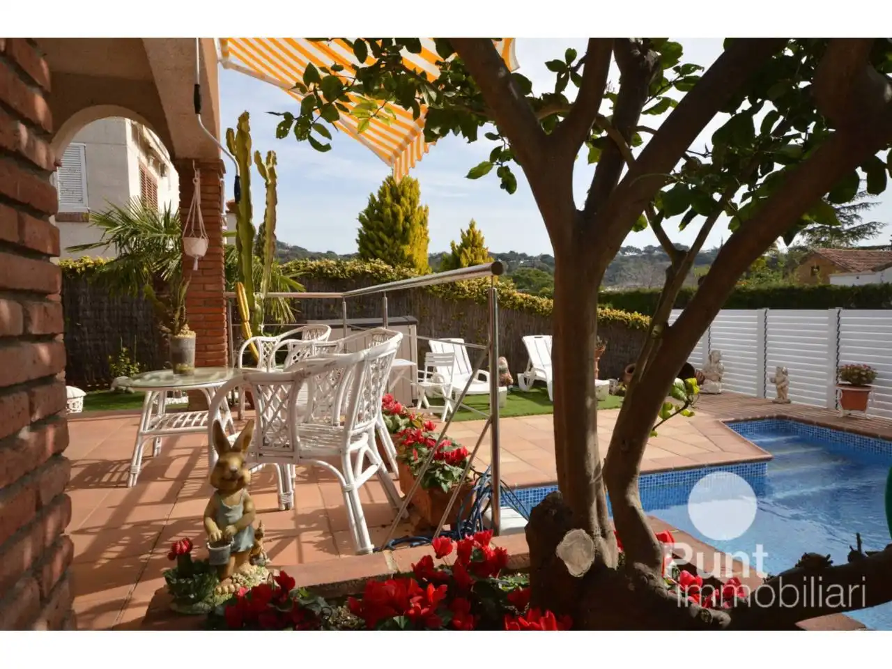 Casa adosada en venta