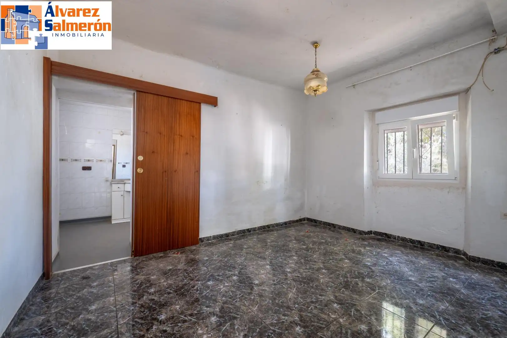 Dormitori de Casa o xalet en venda en Albolote amb Terrassa i Balcó