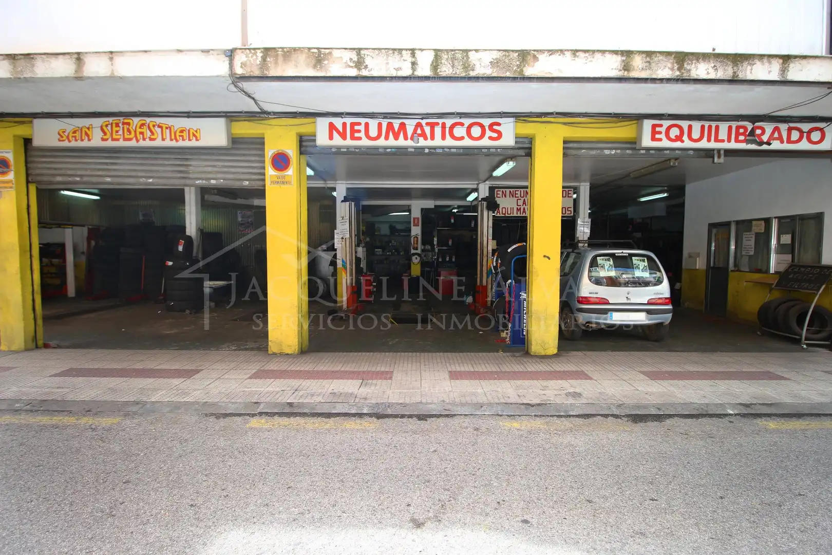 Business premises for sale in Calle Calle Santo Tomás de Aquino, imagen 2