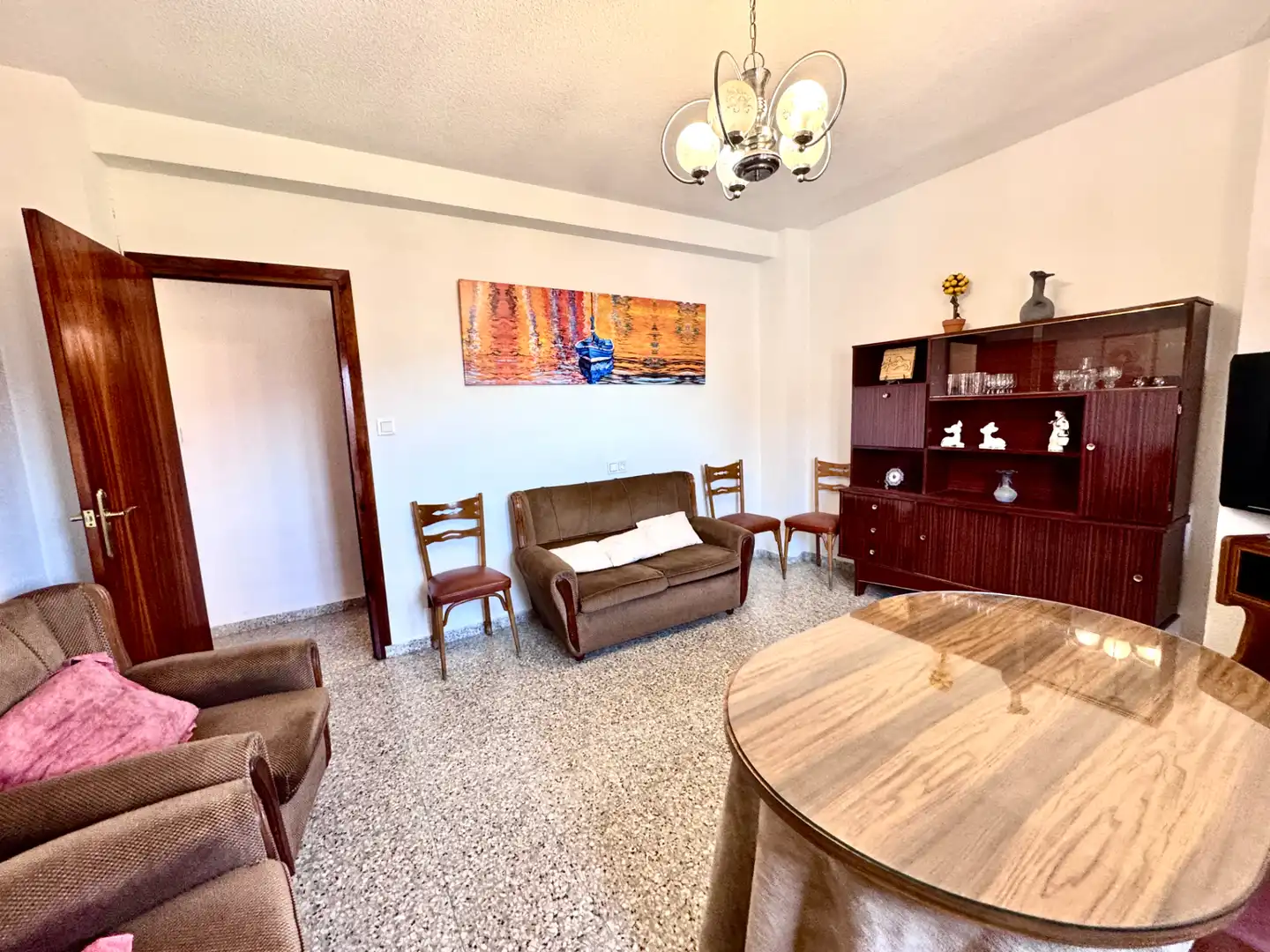Sala d'estar de Pis en venda en Lanjarón amb Terrassa, Moblat i Balcó