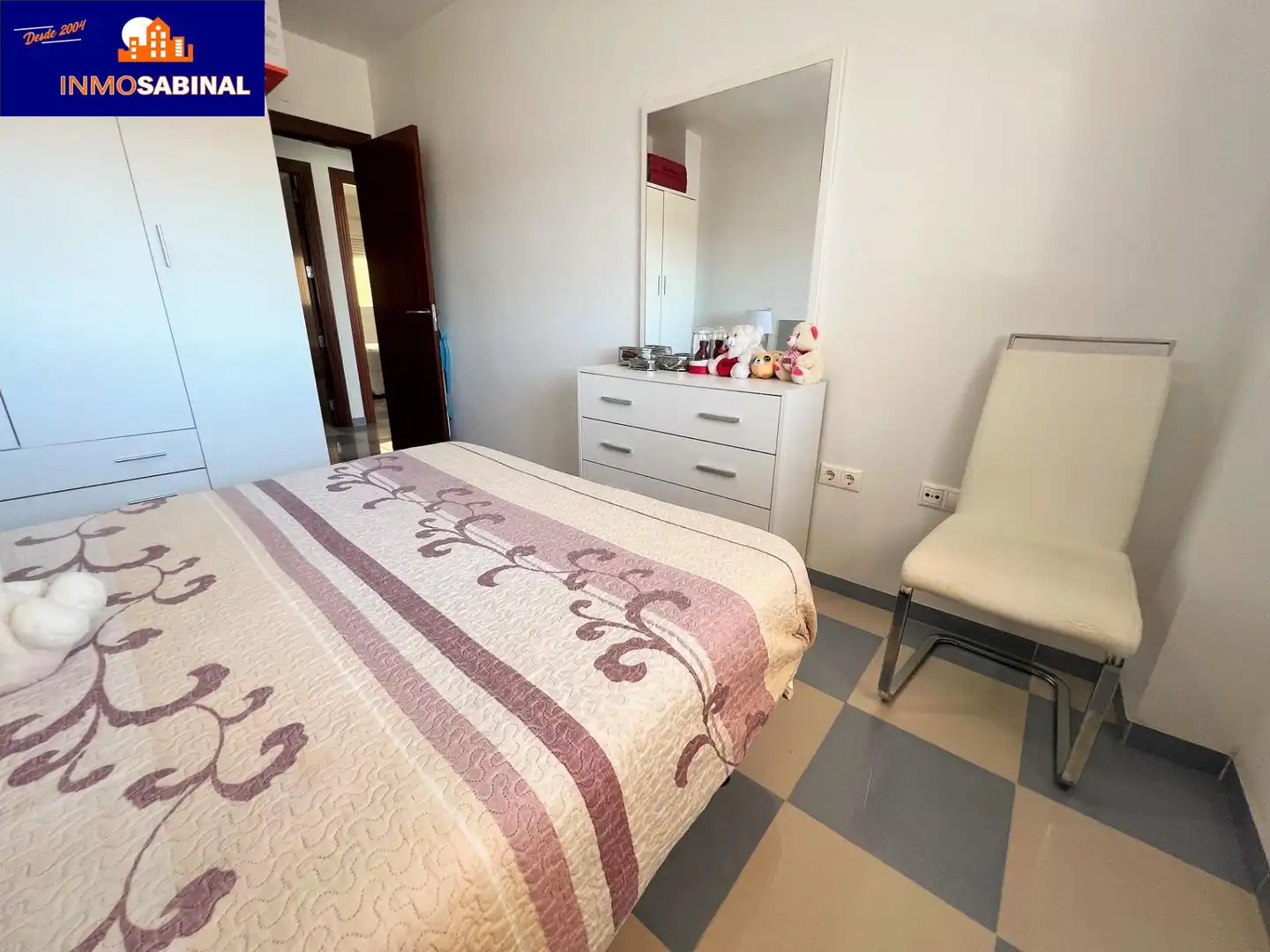Bedroom of Flat for sale in Roquetas de Mar  with Air Conditioner, Terrace and Furnished