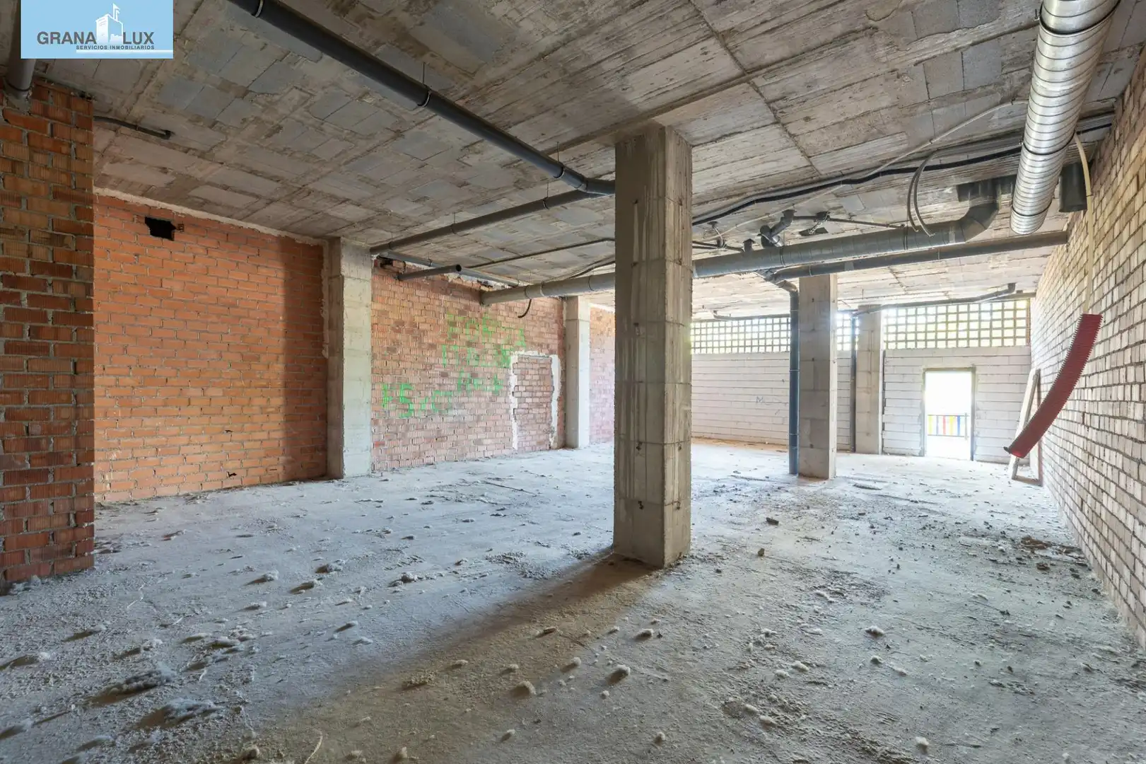 Local en venta en Plaza Catedratica Asunción Linares, 1, Barrio de Zaidín