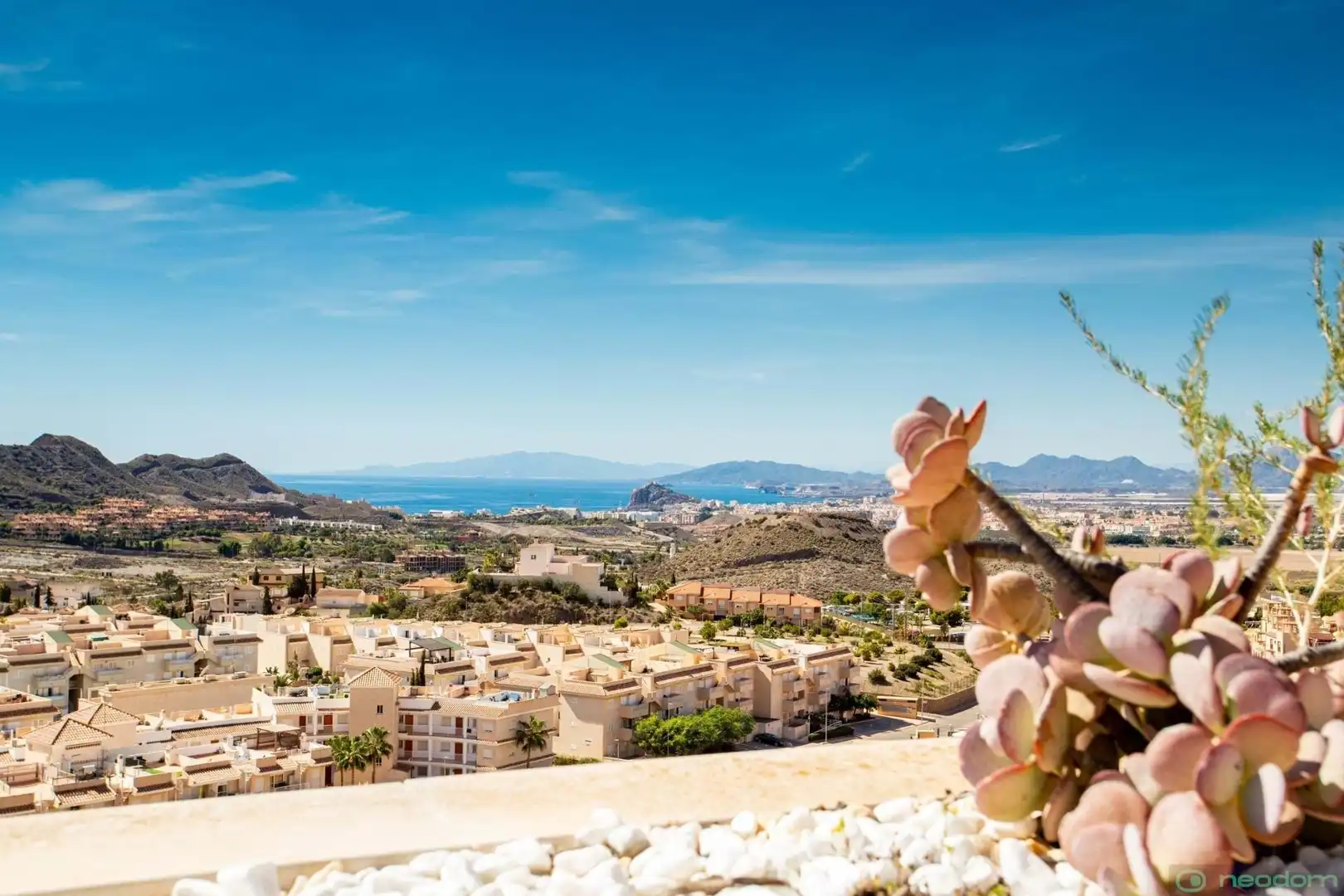 Außenansicht von Wohnung zum Verkauf in Águilas mit Möbliert