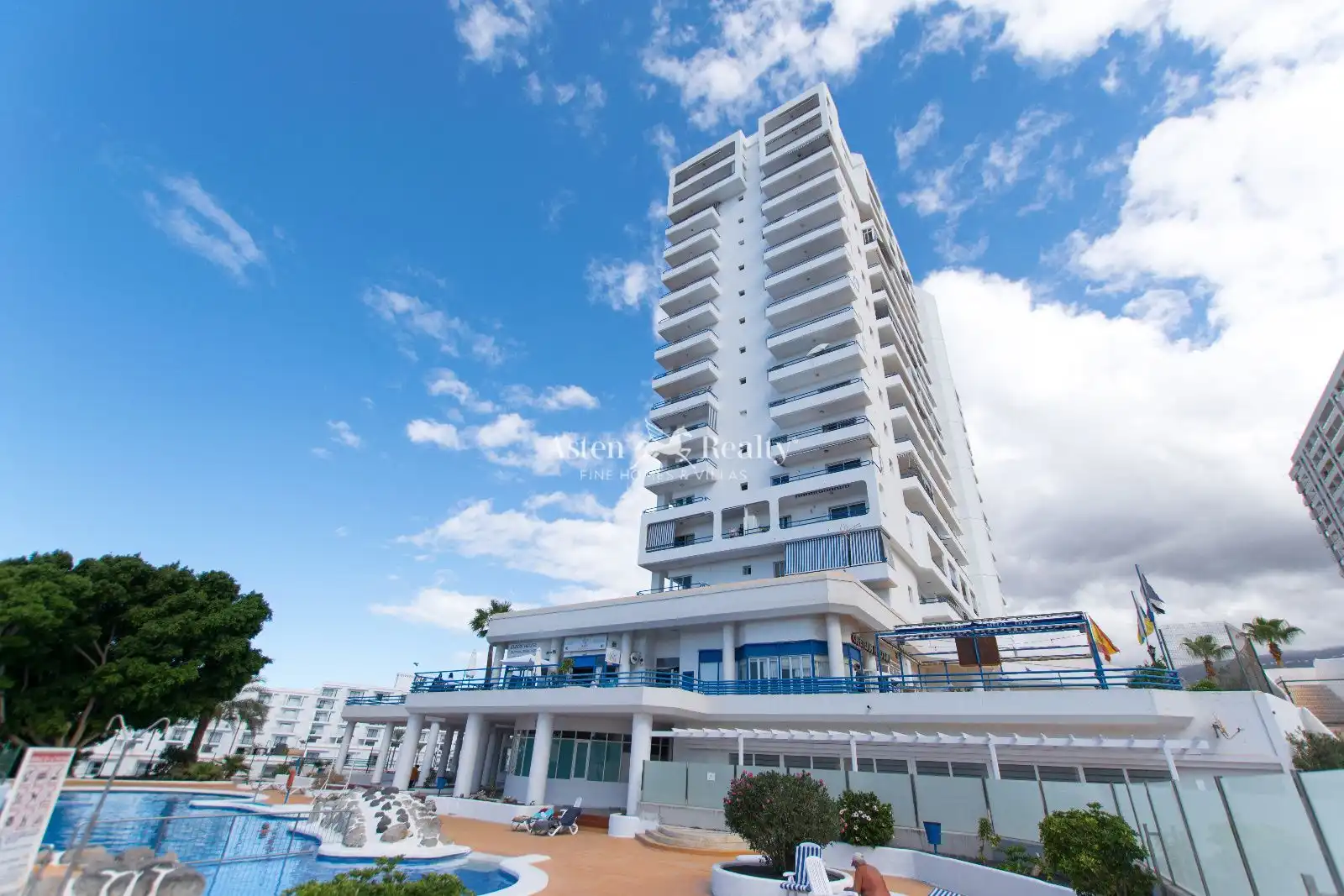 Studio with pool for sale in Adeje 300 16, imagen 19