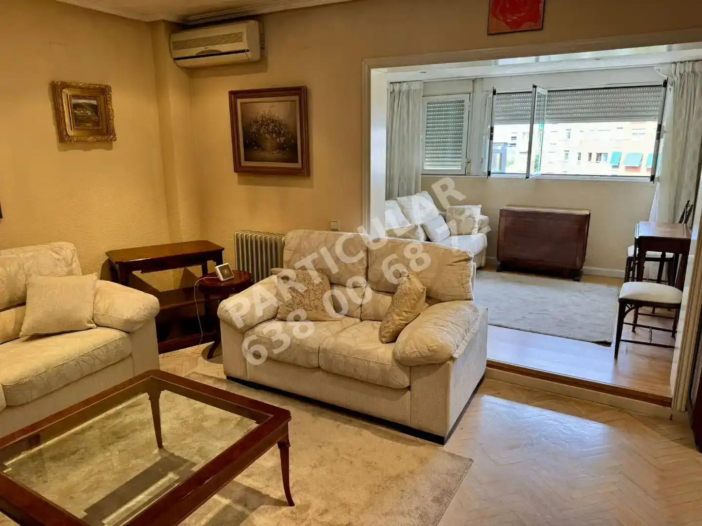 Sala d'estar de Pis en venda en  Madrid Capital amb Aire condicionat