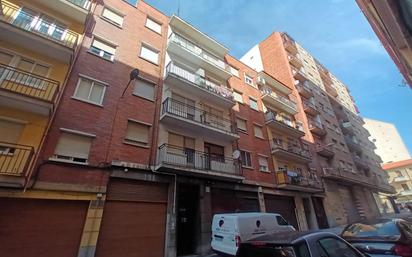 Exterior view of Flat for sale in Salamanca Capital  with Terrace and Balcony