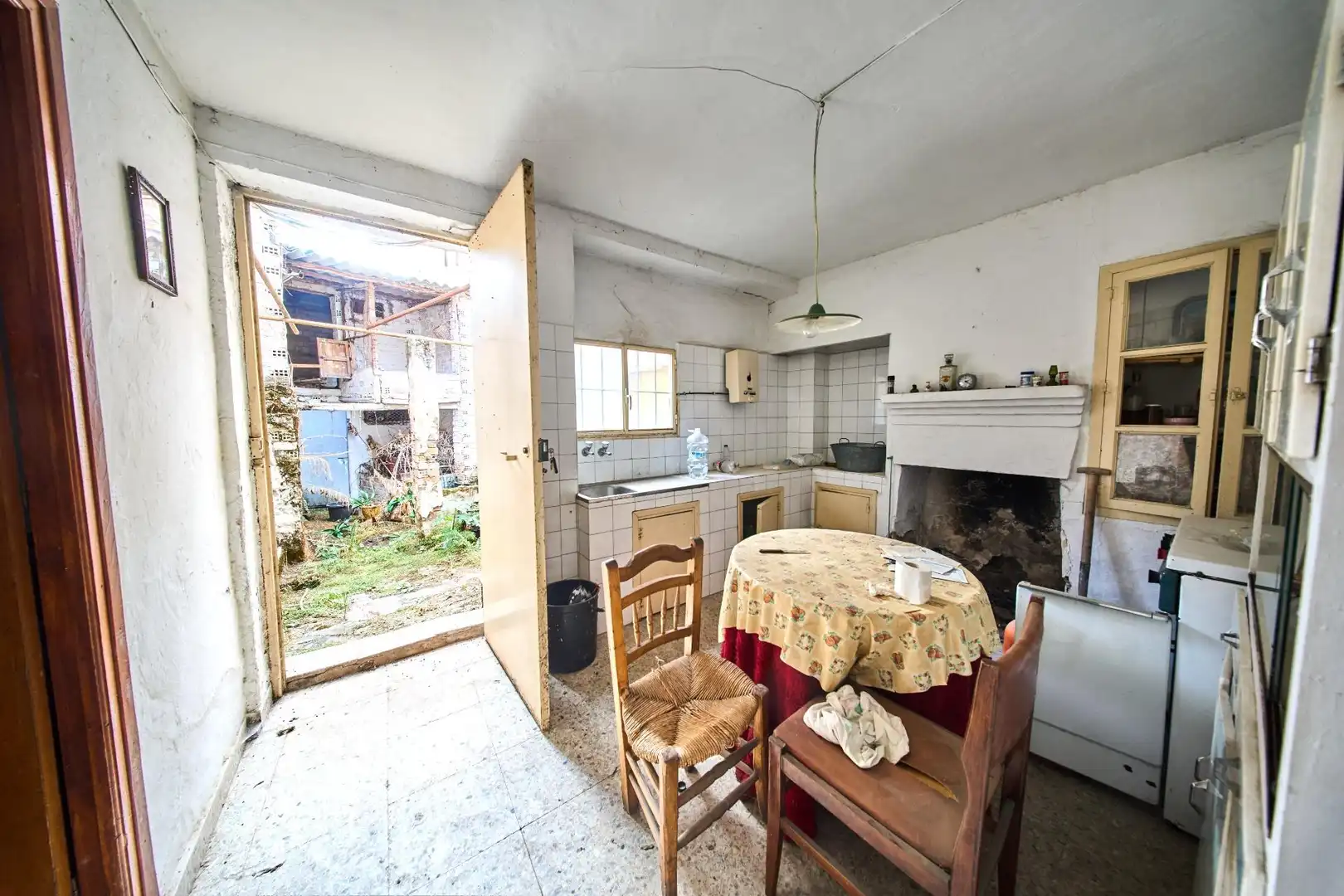 Küche von Einfamilien-Reihenhaus zum Verkauf in Huétor Tájar