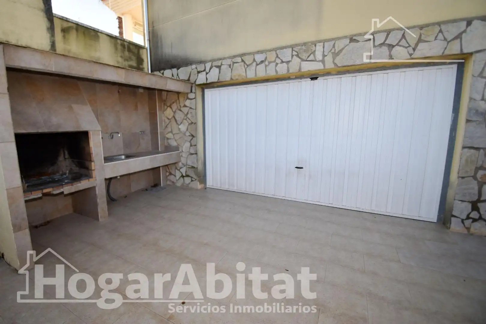 Aparcament de Casa o xalet en venda en Borriol amb Calefacció, Jardí privat i Terrassa
