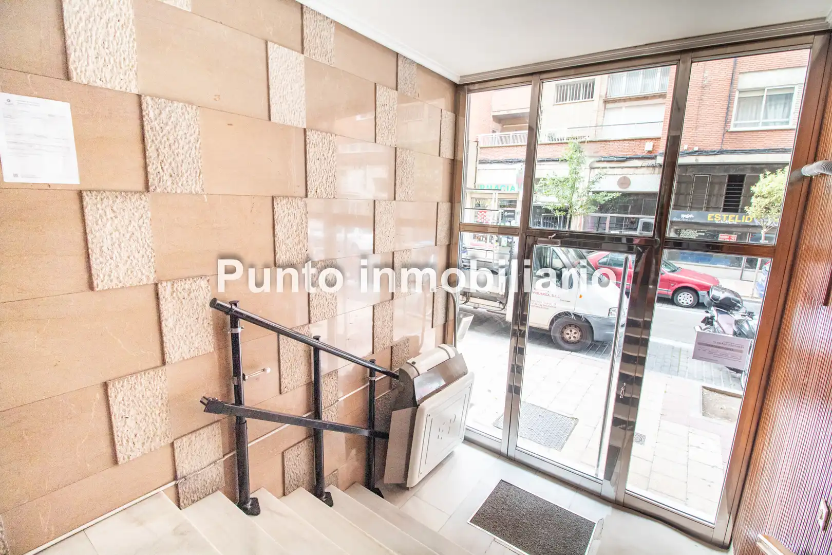 Wohnung zum Verkauf in Valladolid mit Heizung und Terrasse