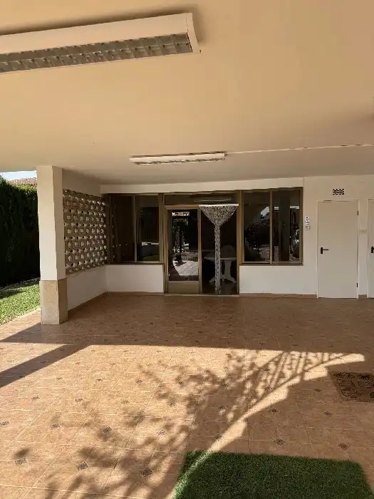 Chalet con piscina en venta en Carrer Ribesalbes 3C, imagen 5