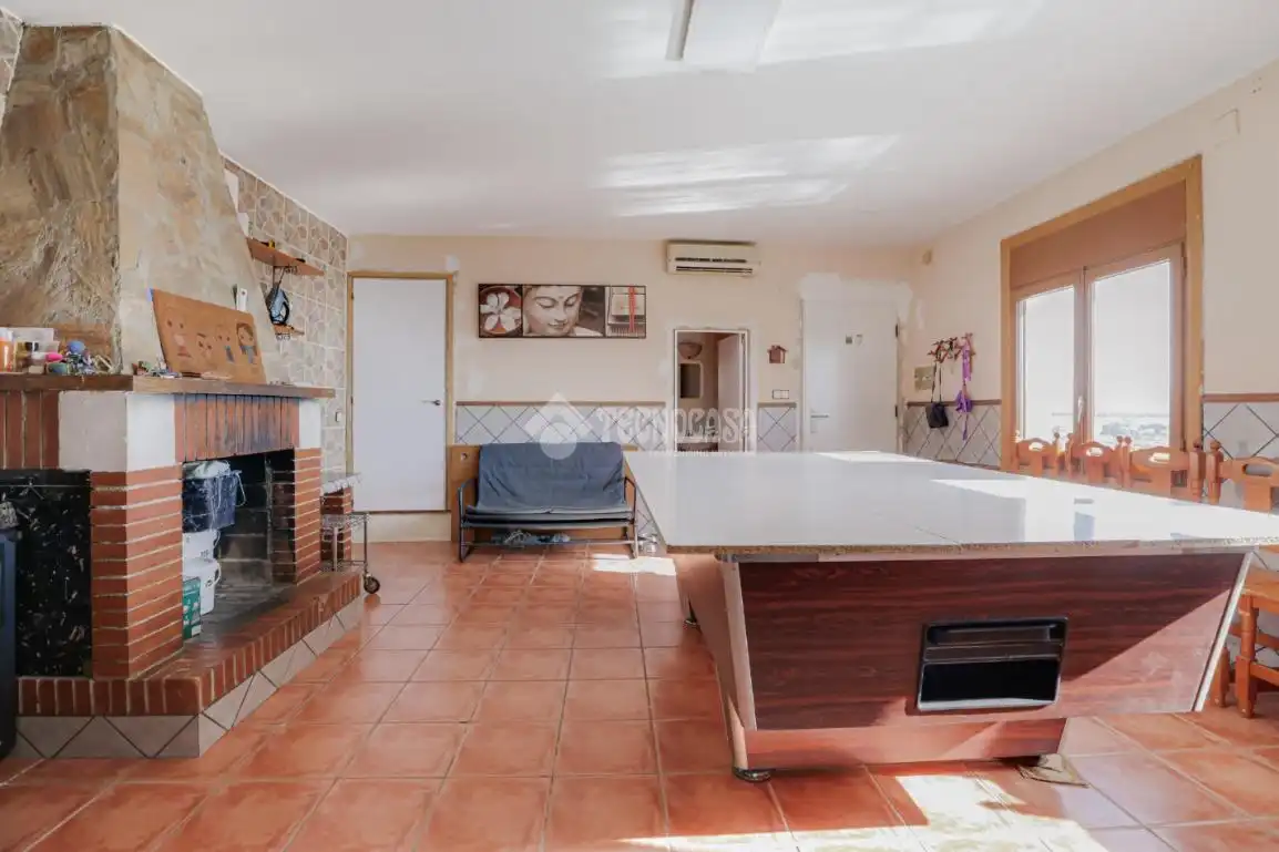 Sala d'estar de Casa o xalet en venda en Vilanova del Vallès amb Calefacció, Jardí privat i Terrassa
