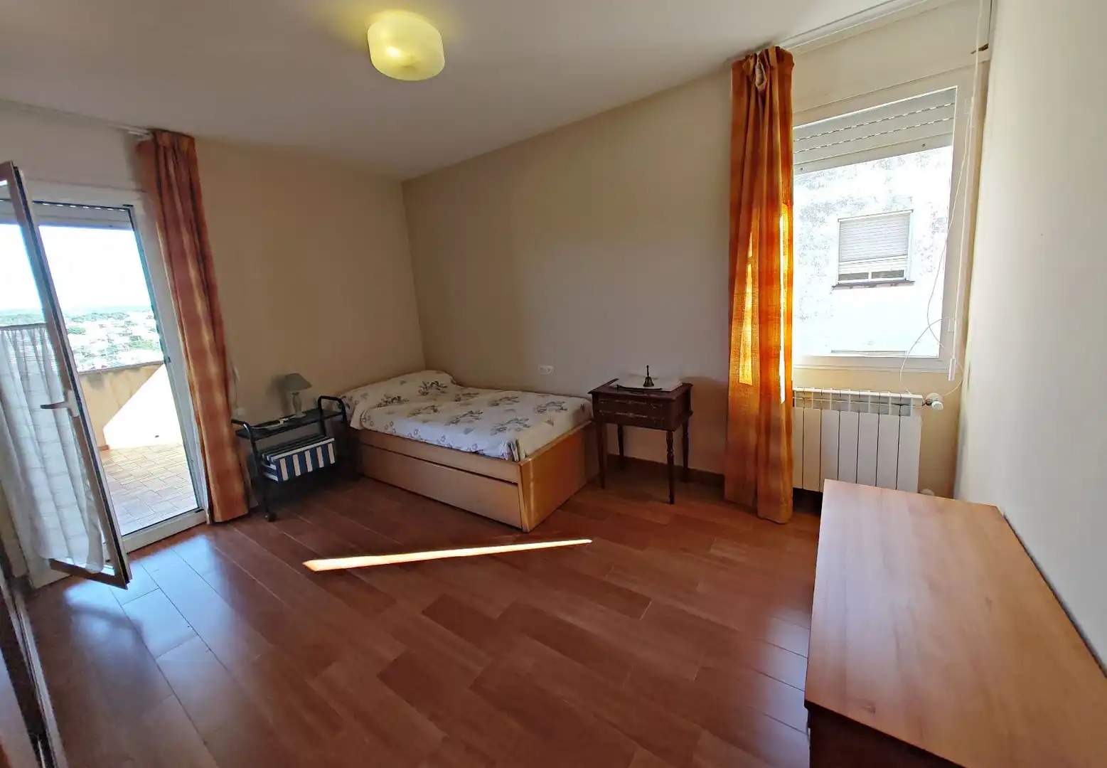 Bedroom of Houses for sale in Creixell  with Air Conditioner, Heating and Terrace