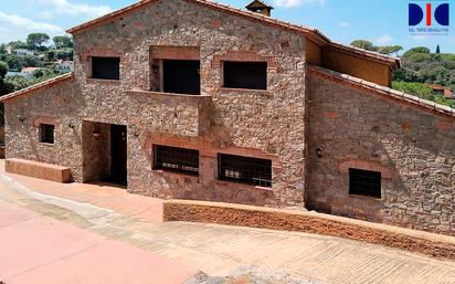 Vista exterior de Finca rústica en venda en Sant Pere de Vilamajor amb Terrassa