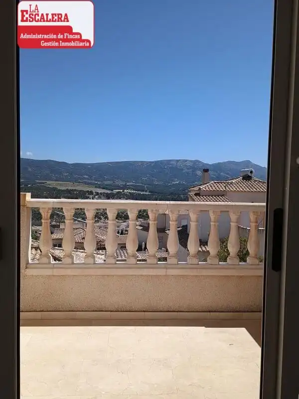 Terraza de Casa o chalet en venta en Castalla con Aire acondicionado, Calefacción y Jardín privado