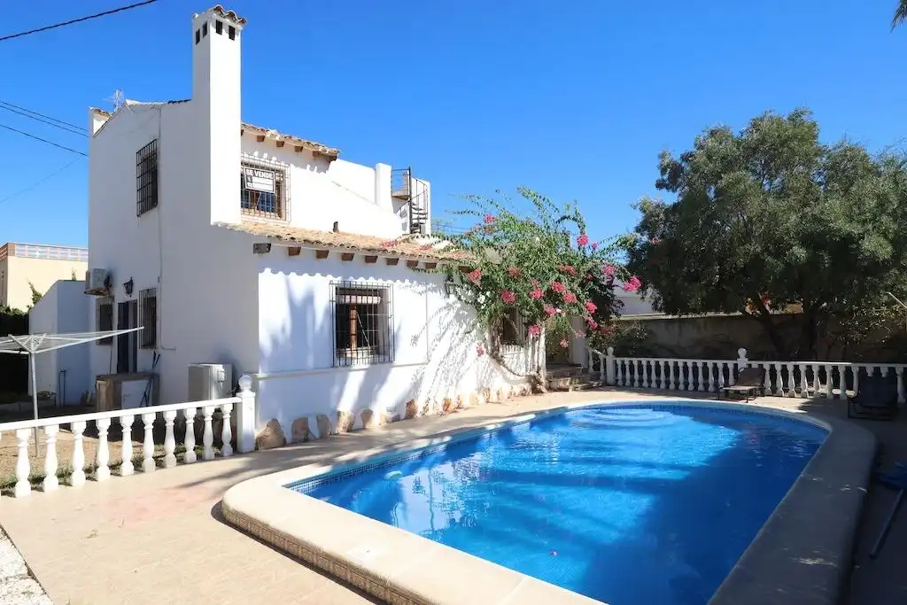 Casa en venta en Orihuela Costa