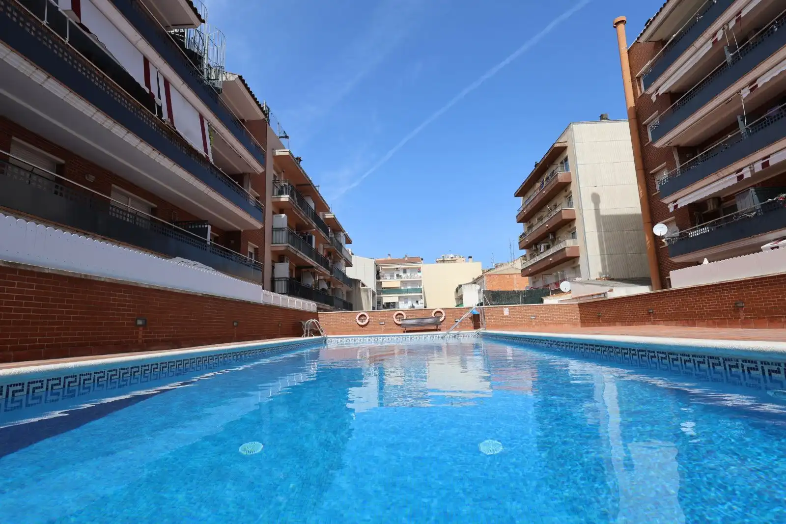 Schwimmbecken von Dachboden zum Verkauf in El Vendrell mit Klimaanlage, Heizung und Terrasse