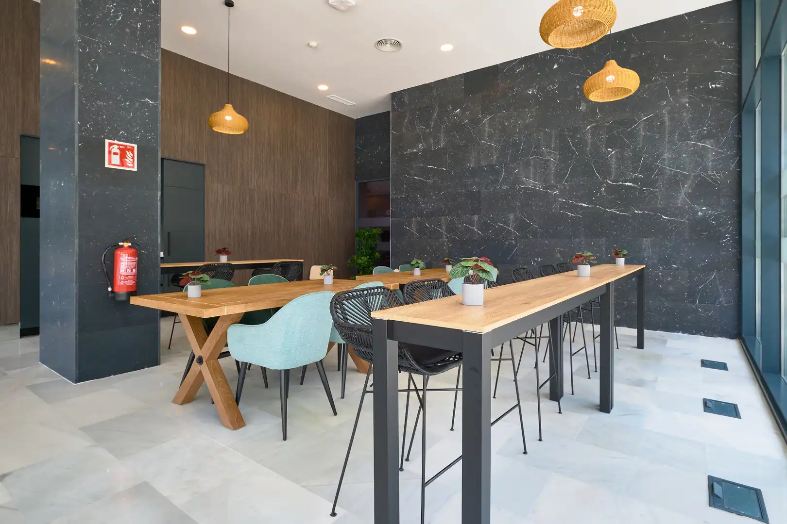 Wohnung zur Miete in Madrid mit Klimaanlage, Terrasse und Abstellraum