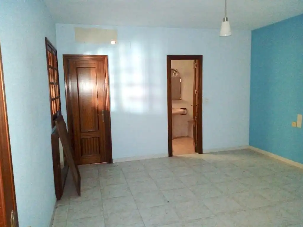 Chalet en venta en C/ Marqués de la Vega, imagen 4