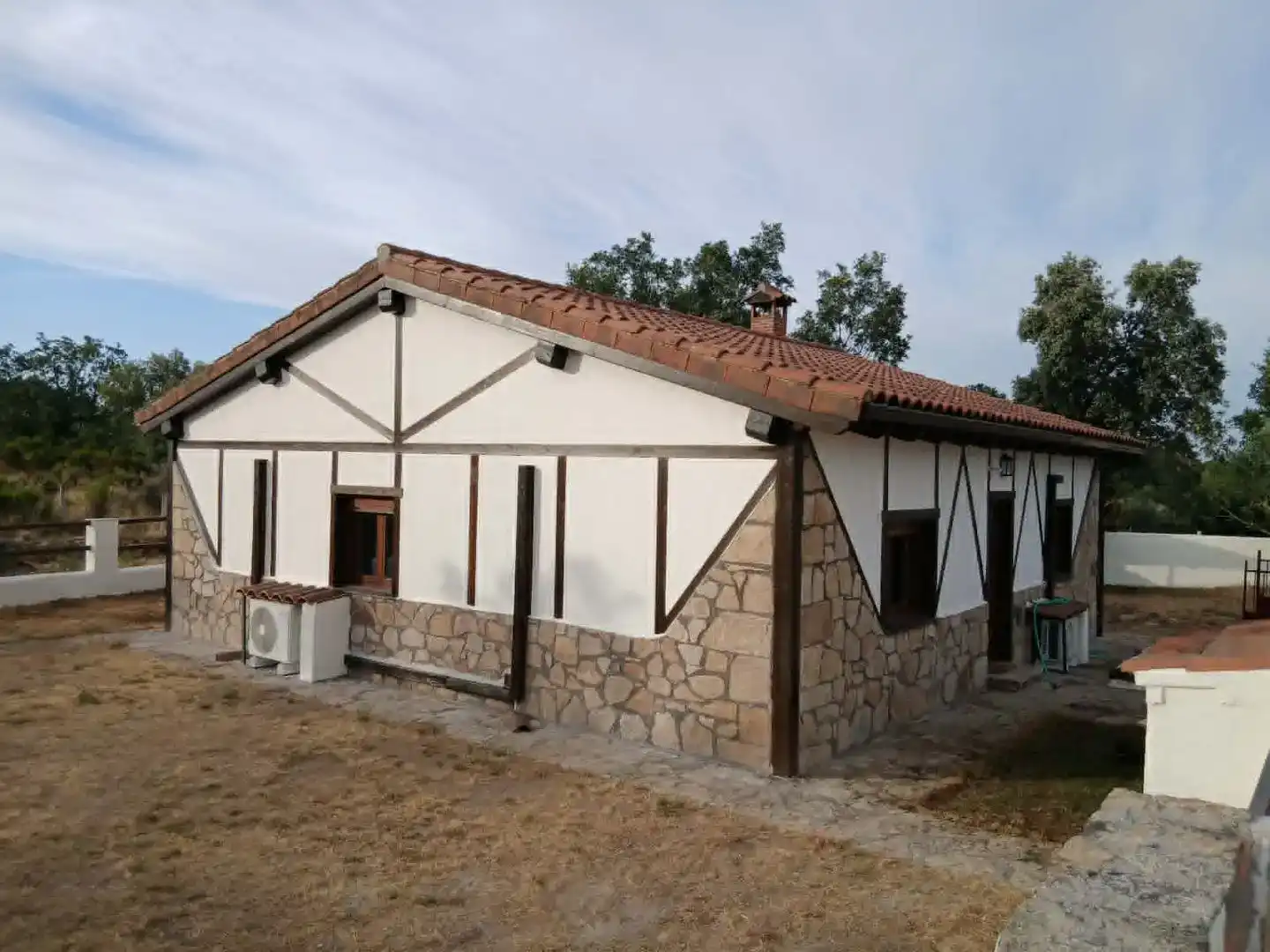 Vista exterior de Casa o chalet en venta en Almendra con Aire acondicionado, Jardín privado y Trastero