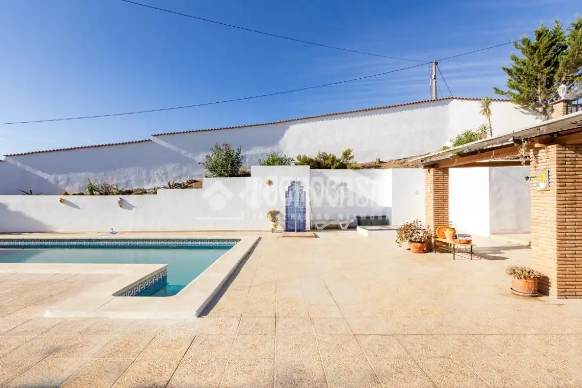 Exterior view of Country homes for sale in Iznate, Málaga