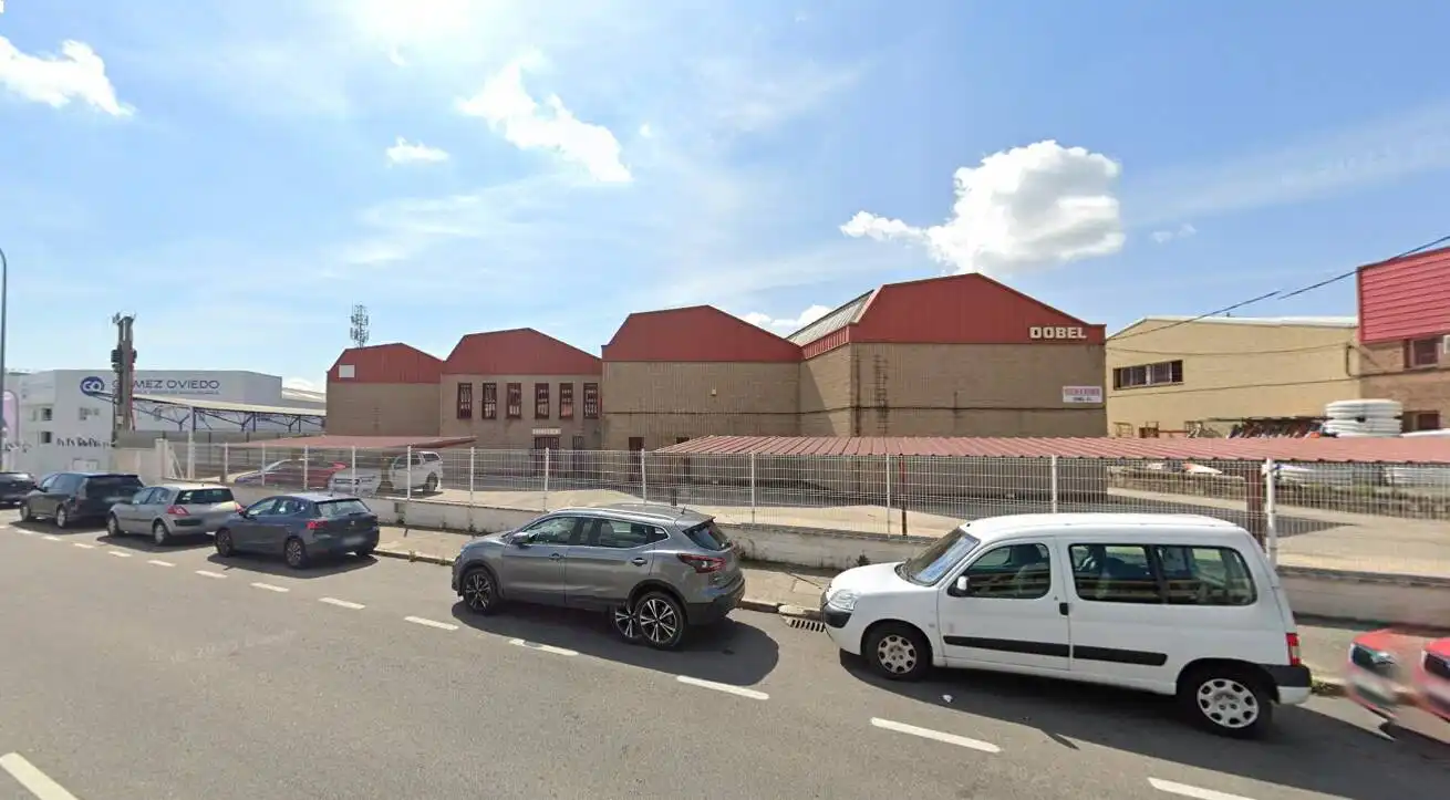 Industrial building to rent in Las Dehesillas - Vereda de los Estudiantes