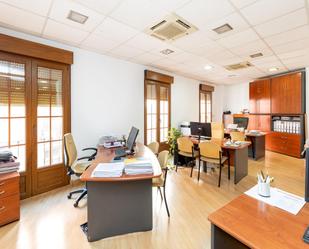 Flat for sale in  Granada Capital  with Air Conditioner and Heating